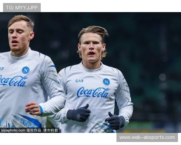 国际米兰客场5-0大胜萨索洛,进一步巩固榜首优势 国际米兰客场5-0大胜萨索洛,进一步巩固榜首优势